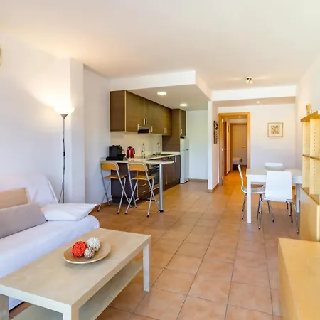 Port De 44 Moderno Con Terraza شقة