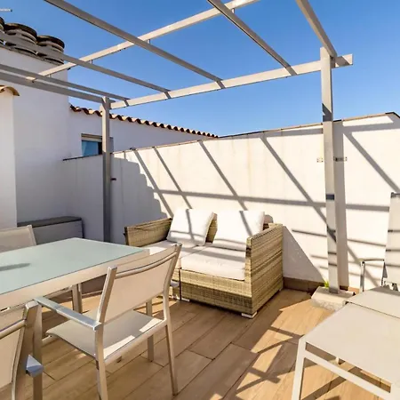 Port De 44 Moderno Con Terraza شقة
