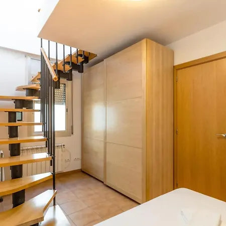 Apartamento Port De 44 Moderno Con Terraza